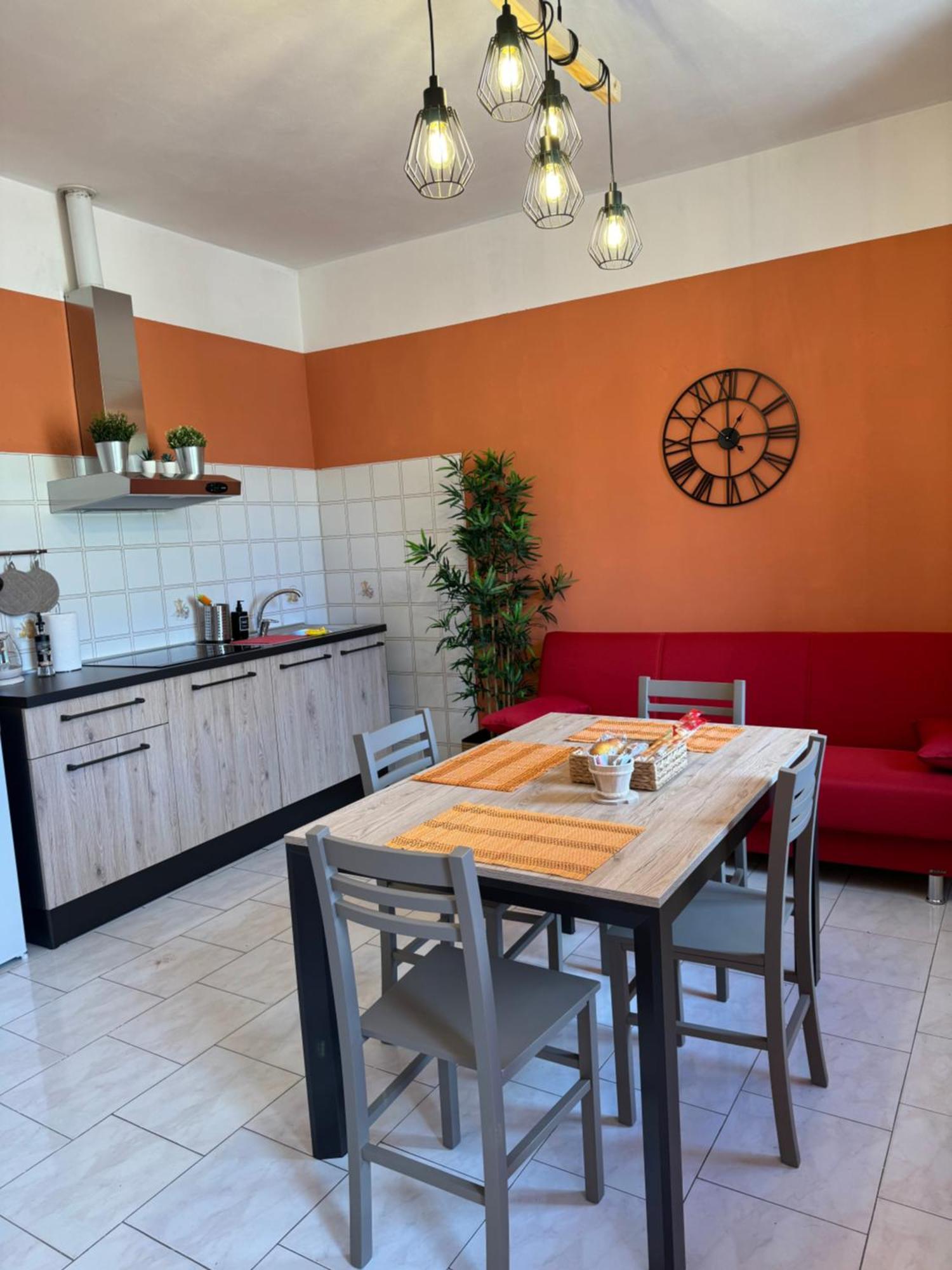 Colben Tuscany Home - Il Mare Dalla Finestra Nell'Atmosfera Tipica Livornese Livourne Extérieur photo