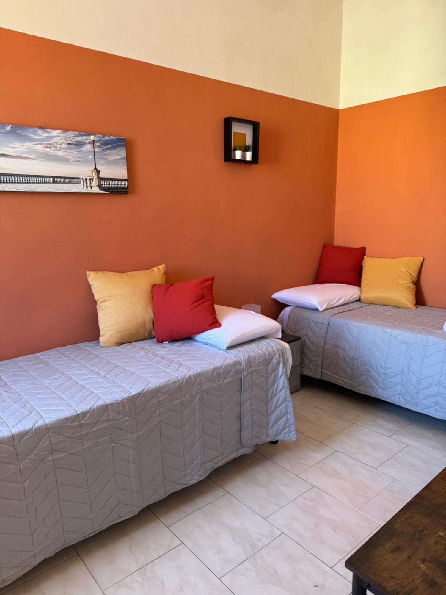 Colben Tuscany Home - Il Mare Dalla Finestra Nell'Atmosfera Tipica Livornese Livourne Extérieur photo